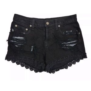 Car mar distressed grey/black shorts